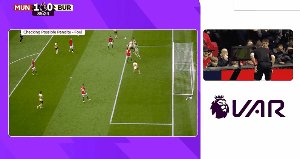 柠檬体育直播-【英超】安东尼破门奥纳纳送点 曼联1比1伯恩利