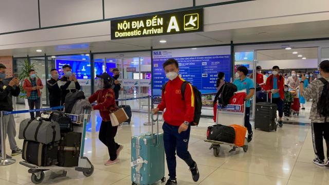 柠檬体育直播-​越南今晚返回河内 朴恒绪：不惜一切拿下中国队！