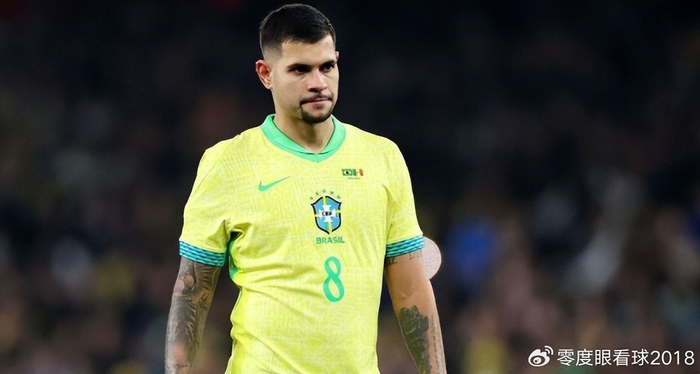 柠檬直播-今夏胖虎离队,曼联满世界物色心仪替代者,5大热门候选者浮现|卡塞米罗|埃利奥特-安德森|若昂·菲利克斯|马里奥-戈麦斯|安德烈-戈麦斯_新浪体育_新浪新闻