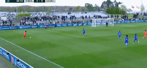 柠檬体育直播-蒙太古杯-刘凯源助攻吴比乐破门 U16国少1比4法国